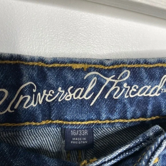 NWT high Rise Straight Universal Threads - Picture 12 of 15